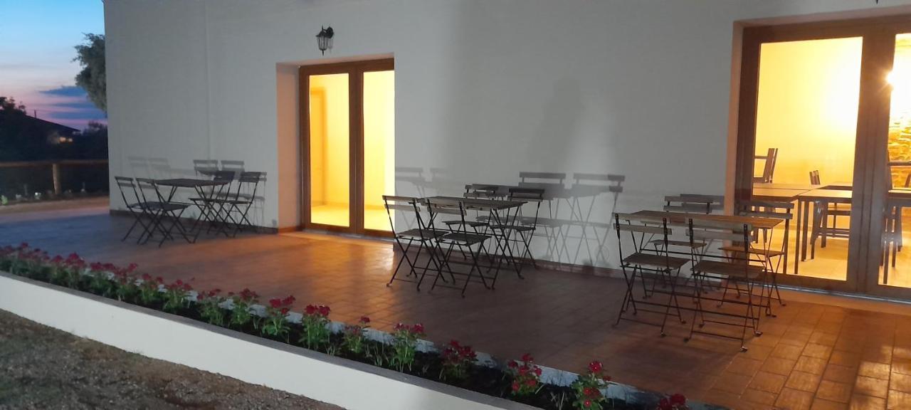 Agriturismo Il Vecchio Olivo Castagneto Carducci Extérieur photo