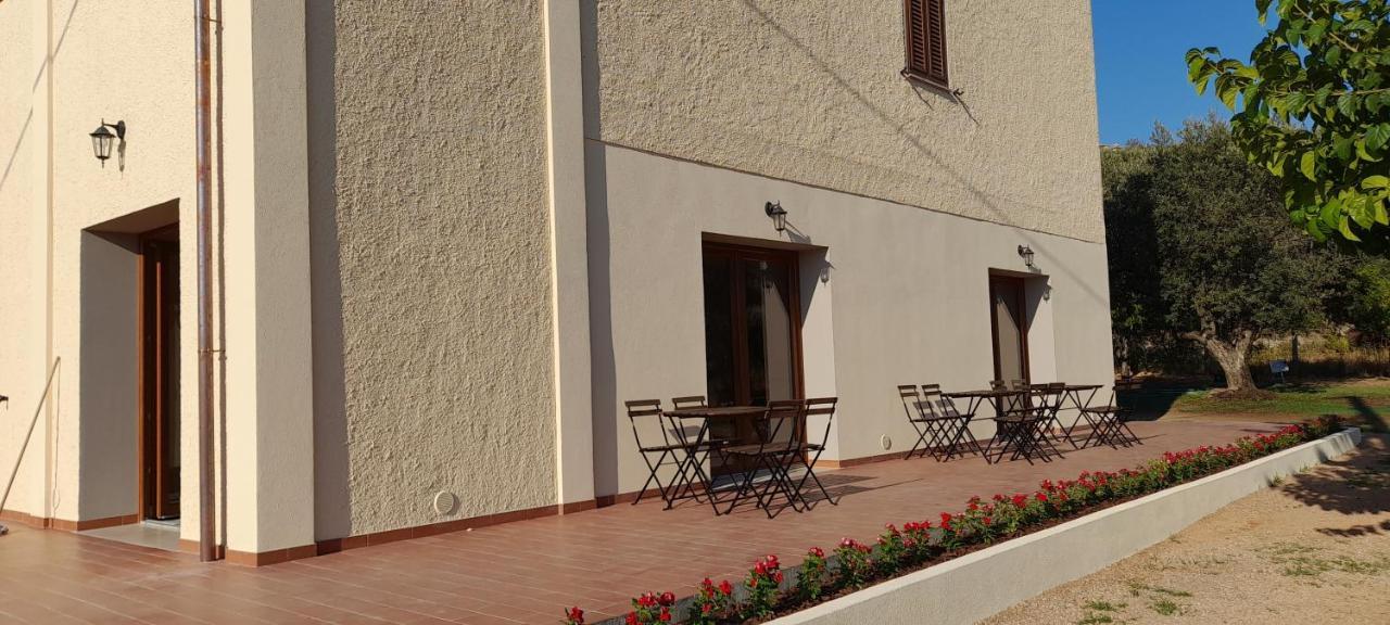 Agriturismo Il Vecchio Olivo Castagneto Carducci Extérieur photo